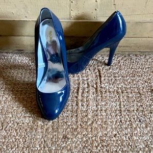 MOSSIMO TARGET VEGAN PATENT HIGH HEEL PUMPS 9